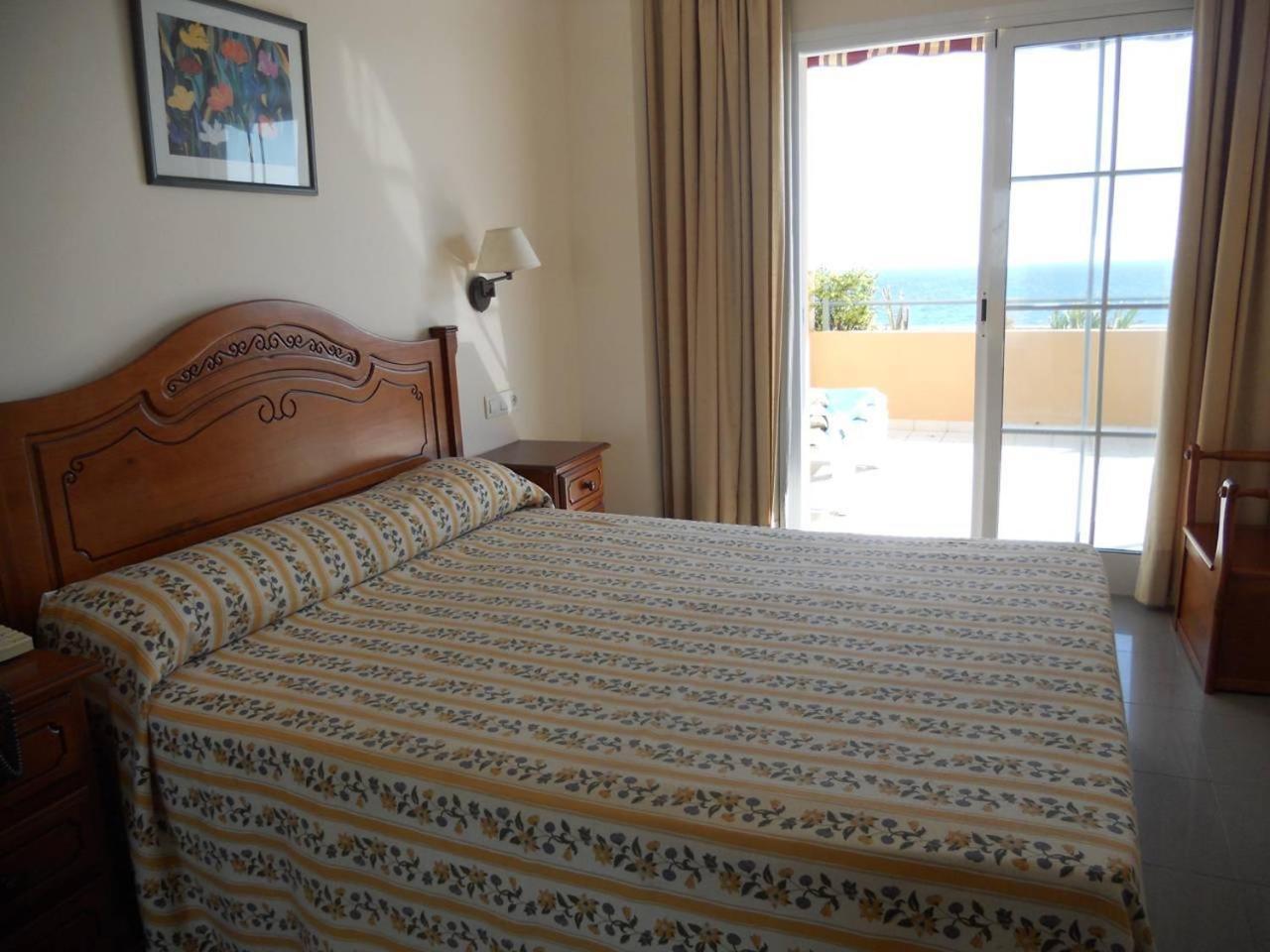 Apartamentos Nerja Bahia Extérieur photo